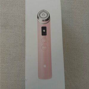 Brand new Medicube Age-R Booster Pro